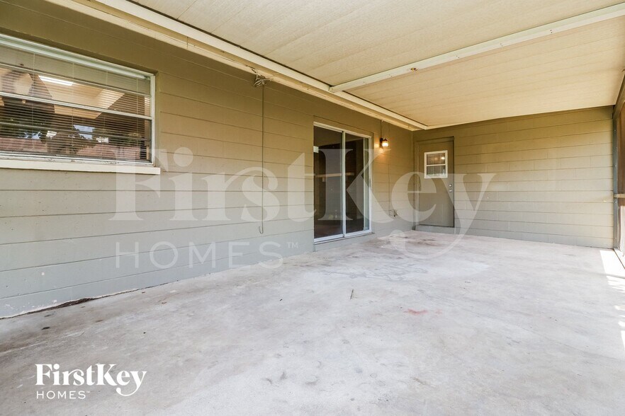 Building Photo - 3816 Fieldflower Ct