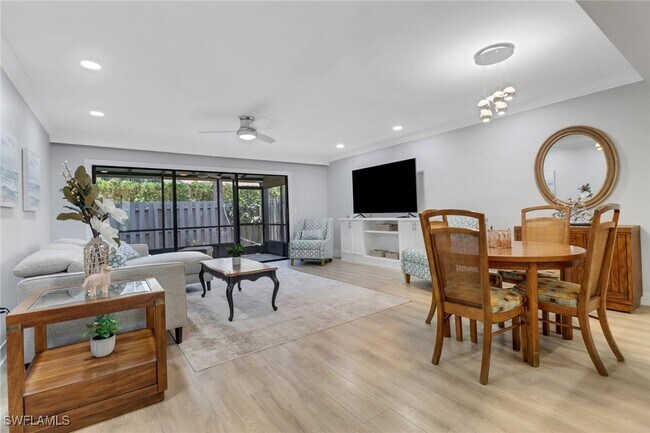 Building Photo - 790 Meadowland Dr