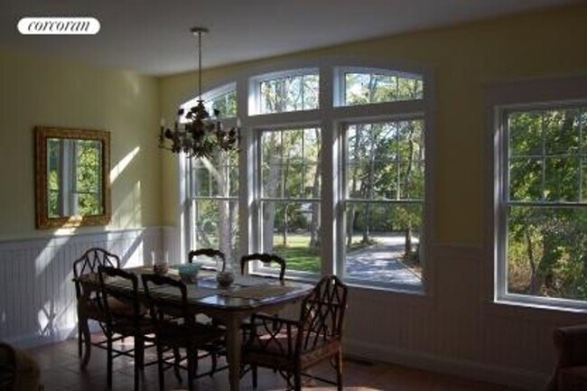 Building Photo - 77 N Midway Rd