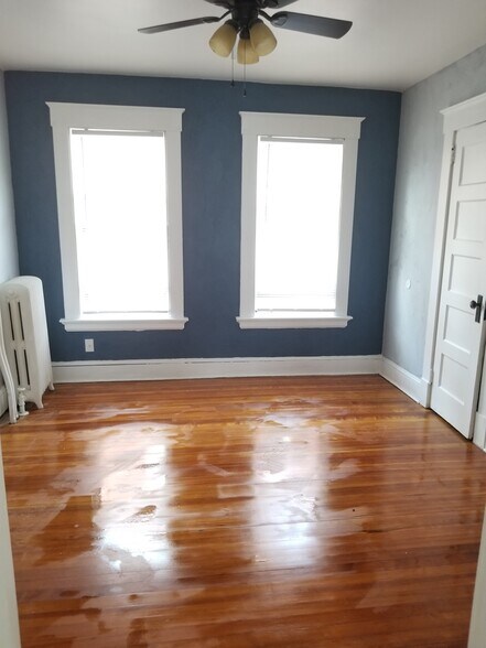 Building Photo - 365 Prospect Ave