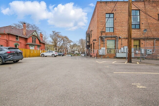 Building Photo - 1515 N Ogden St