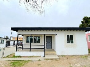 Building Photo - 117 N 12th St