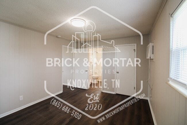 Building Photo - 500 Farragut Ave