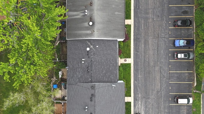 Building Photo - 151 E Palatine Rd