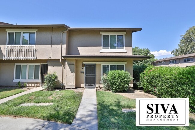 Building Photo - 202 Litchi Grove Ct