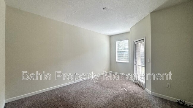 Building Photo - 15221 Pacey Cove Dr