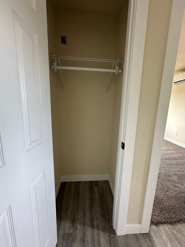 Building Photo - Valley View Estates C