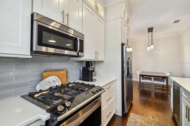 Building Photo - 1001 EDISON PARK Ct