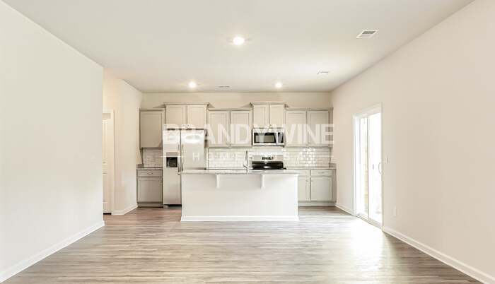 Building Photo - 728 Patmore Dr