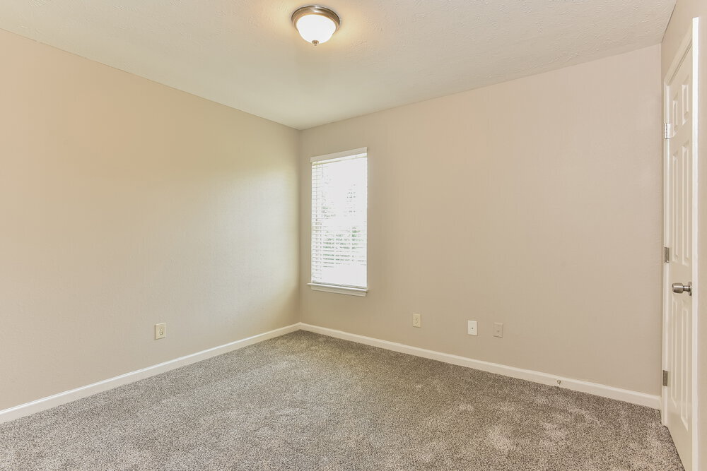 Building Photo - 1118 Benton Mason Dr