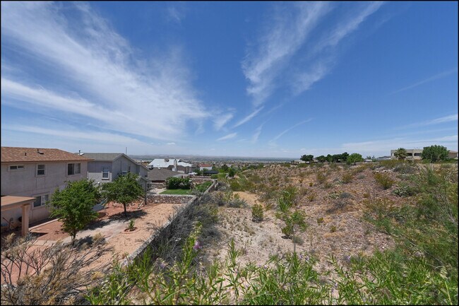 Building Photo - 1435 Cloud Ridge Dr