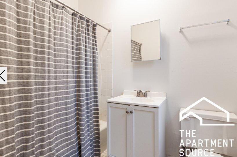 Building Photo - 654 W Cornelia Ave