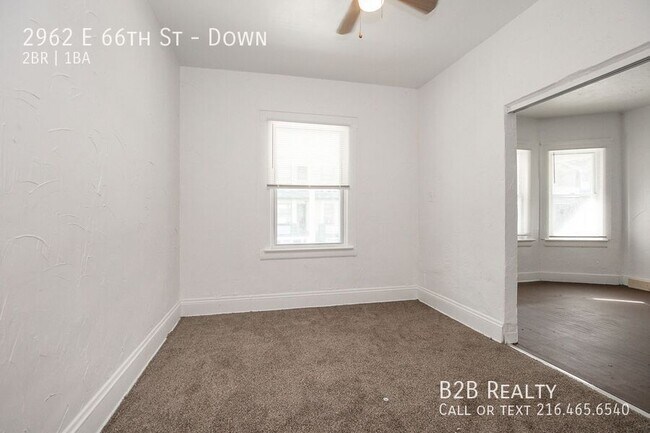 Building Photo - 2962 E 66th St