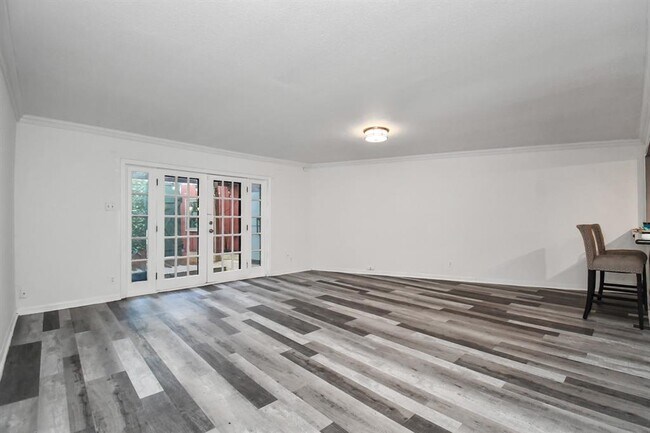 Building Photo - 11525 Burdine St