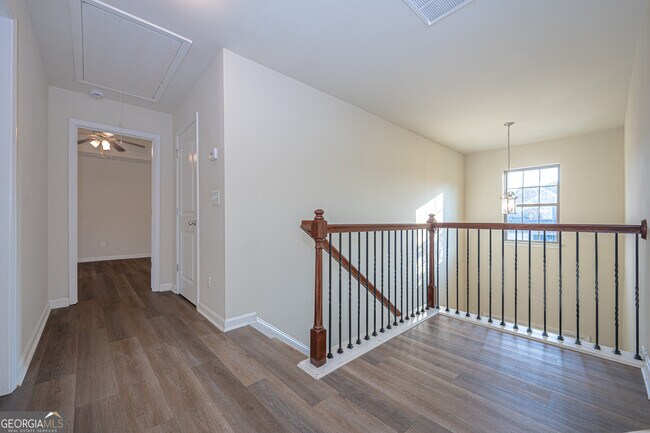 Building Photo - 813 Golden Isles Dr