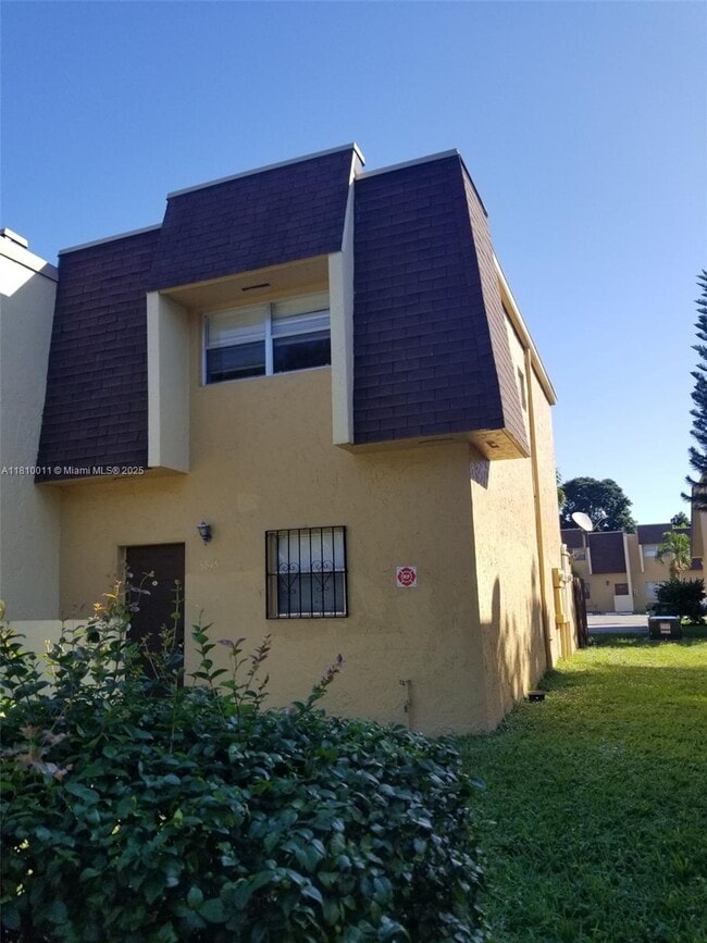 Building Photo - 5845 Blueberry Ct