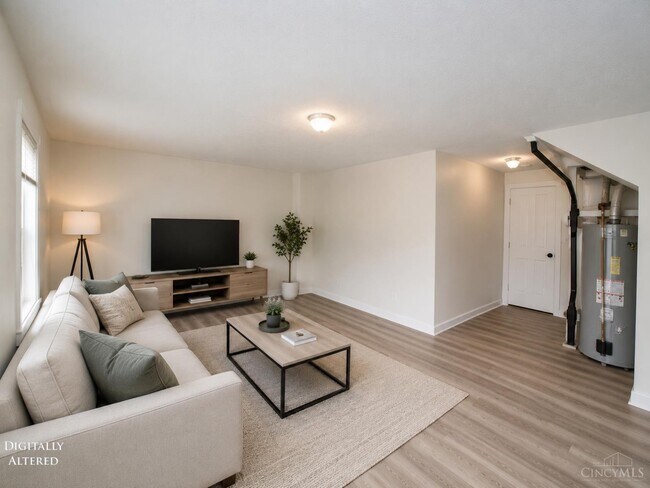 Building Photo - 984 Steamboat Dr