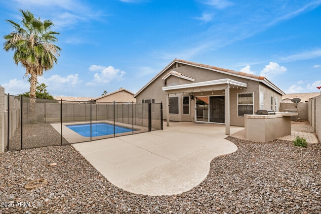 Building Photo - 15002 S 47th St