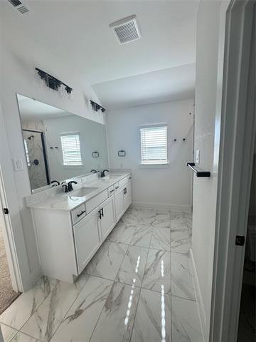 Building Photo - 1309 Eureka Spgs St