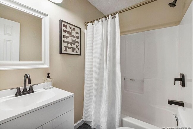 Building Photo - 417 Watergap Dr