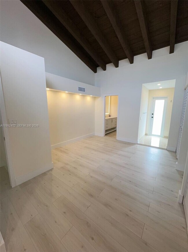 Building Photo - 9280 Biscayne Blvd