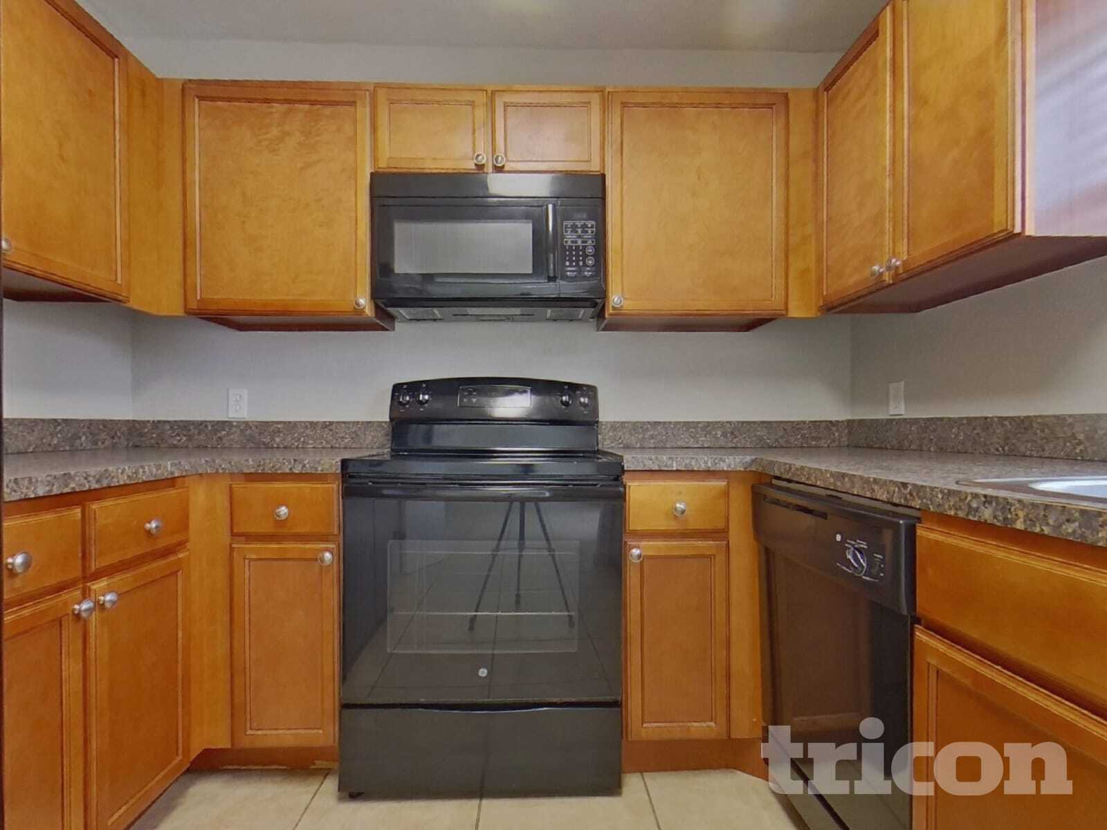 Building Photo - 900 Watt Cir