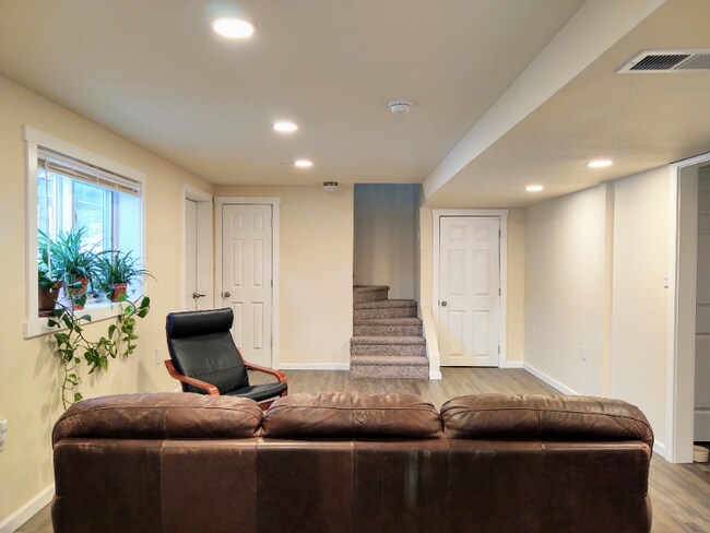 Building Photo - 1626 Walnut St