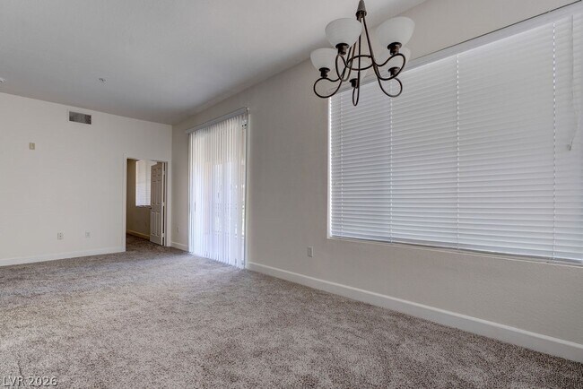 Building Photo - 59 E Agate Ave