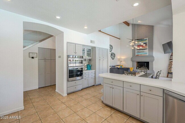 Building Photo - Long Term Luxury Furnished Rental, also av...
