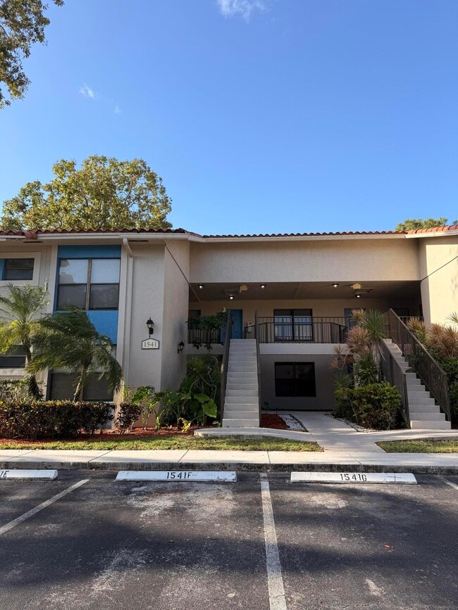 Building Photo - 1541 Balfour Point Dr