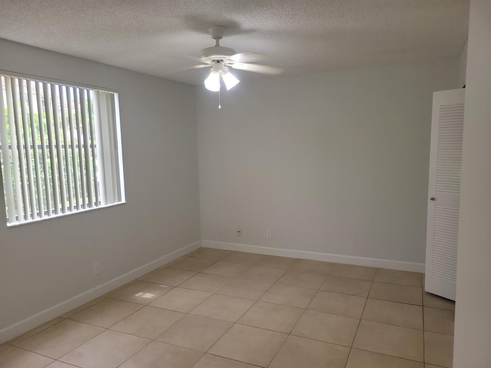 Building Photo - 5681 Riverside Dr