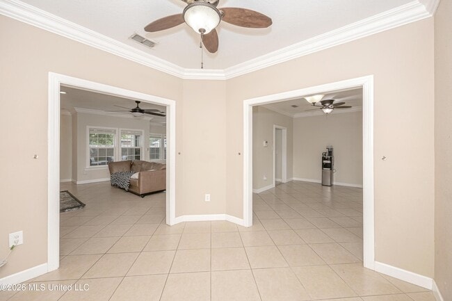 Building Photo - 15208 Lisa Dr