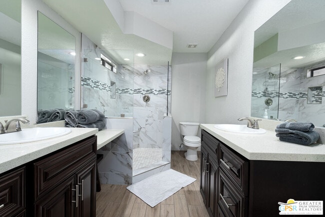 Building Photo - 2342 N San Gorgonio Rd