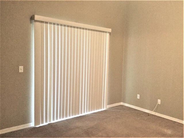 Building Photo - 2331 Pinebrook Ct