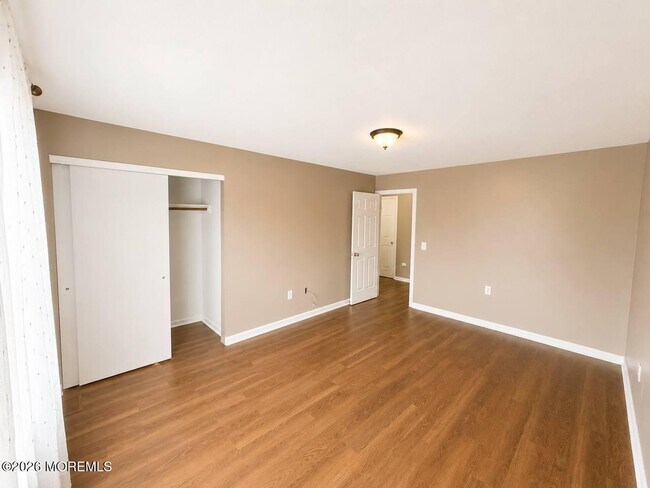 Building Photo - 1156 Sawmill Rd