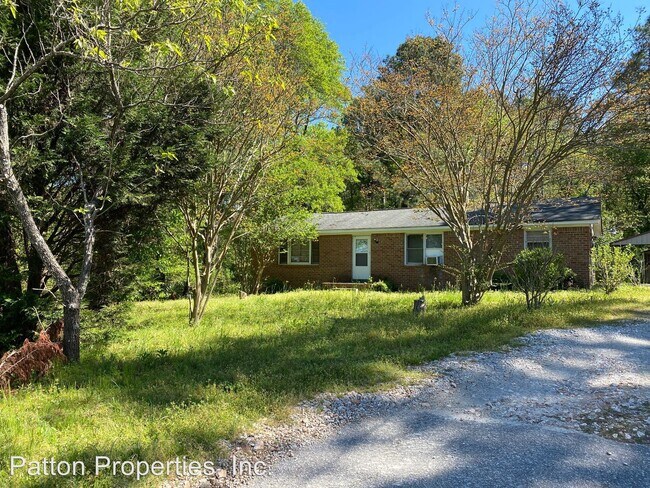 Primary Photo - 4 br, 1 bath House - 7128 Fairfield Road