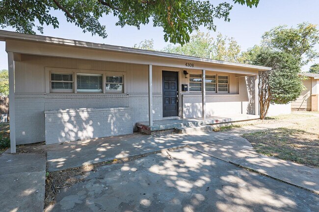 Building Photo - 4308 40th St