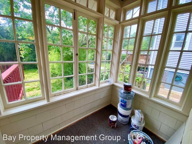 Building Photo - 3 br, 1.5 bath House - 508 Westgate Rd