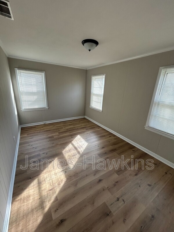 Building Photo - 1723 Crouson St