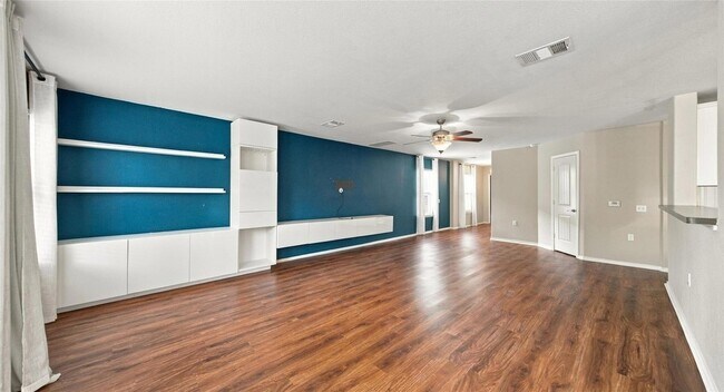 Building Photo - 7224 Crestone Rd