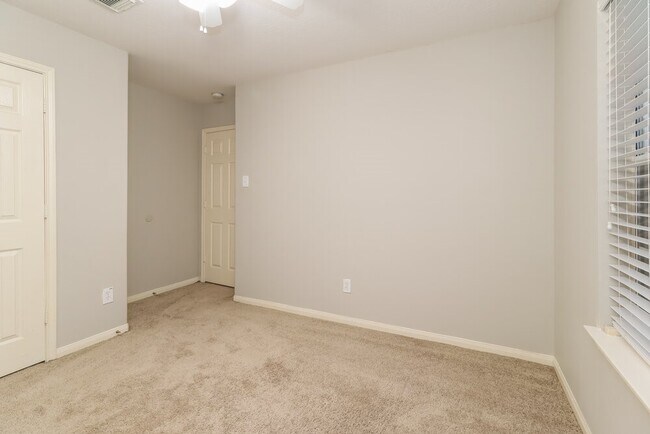 Building Photo - 17118 Atascocita Bend Dr