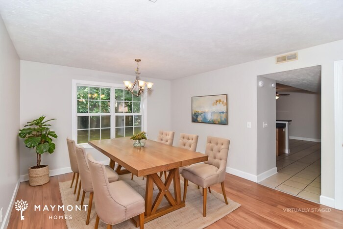 Building Photo - 2057 Aberdeen Cir