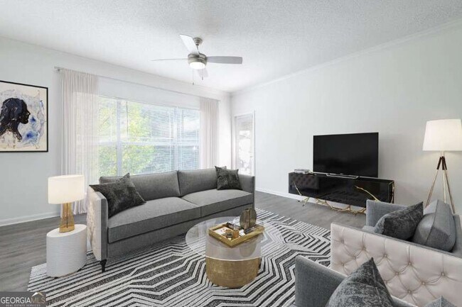 Building Photo - 2500 Shallowford Rd