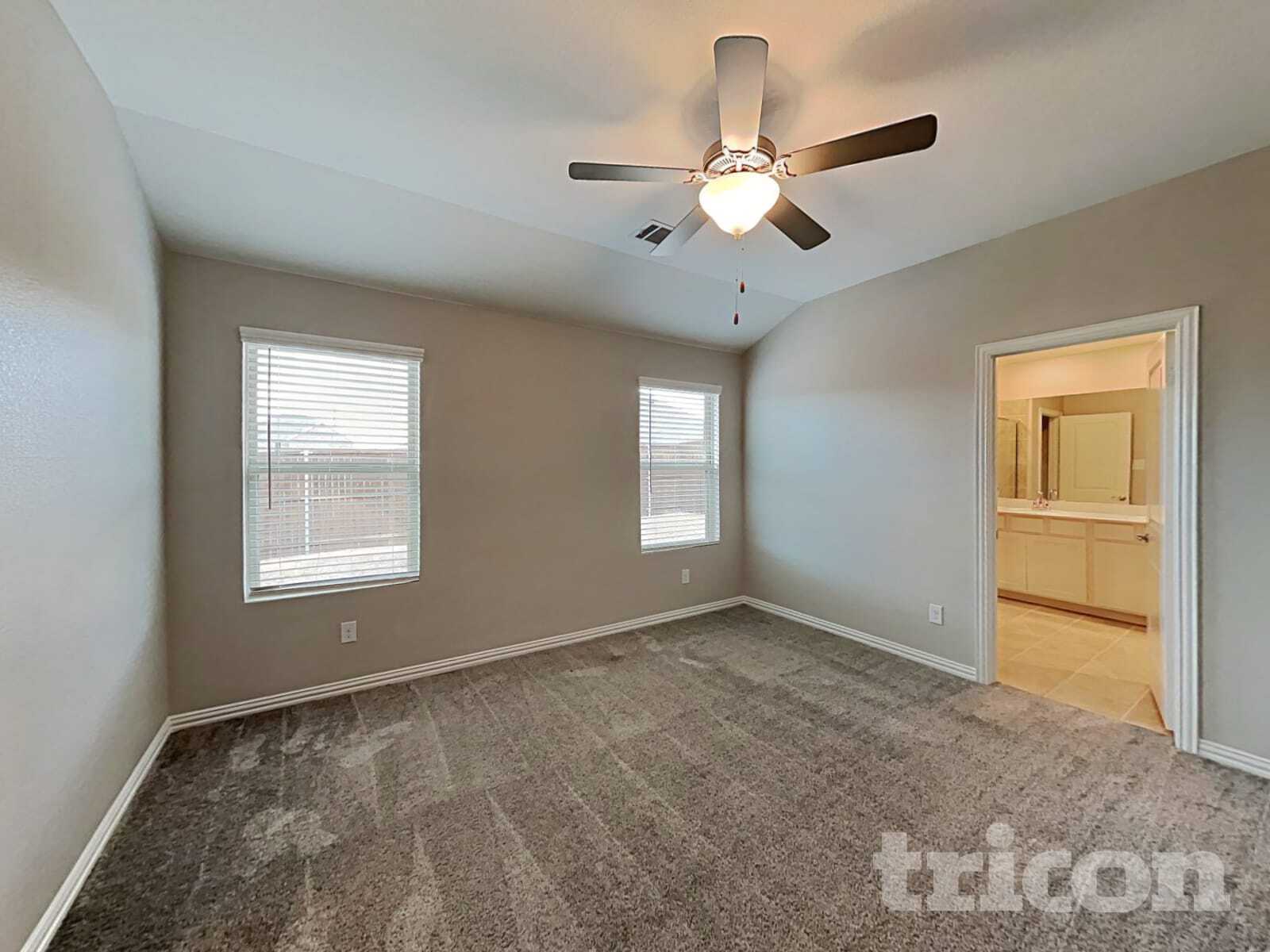 Building Photo - 275 Sunshine Ln