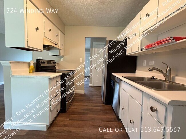 Building Photo - 724 Winding Way
