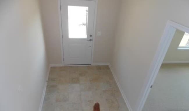 Building Photo - 44041 Eastgate View Drive