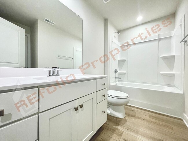 Building Photo - Beautiful brand new 3-Story Townhome | 4 B...