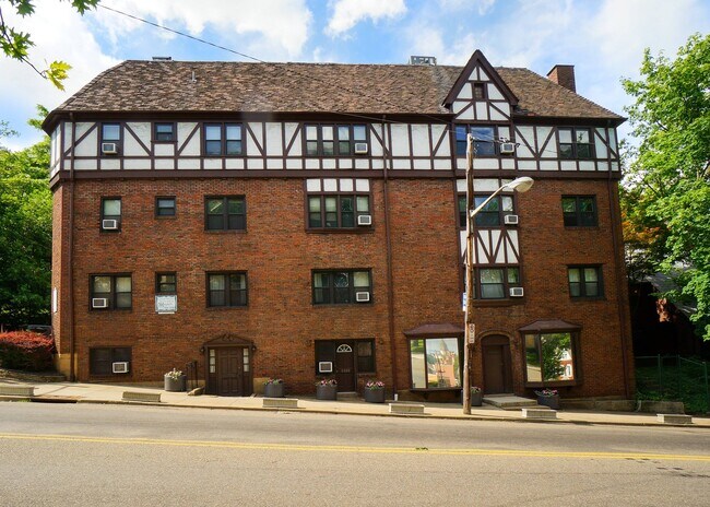 The Schenley Arms - Schenley Arms (Historic)