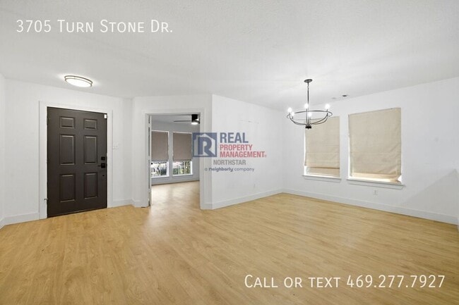 Building Photo - 3705 Turnstone Dr