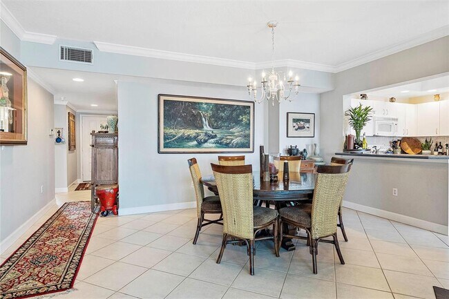 Building Photo - 4830 Osprey Dr S